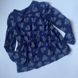 Cat & Jack 5T nay and white tunic style shirt- hearts